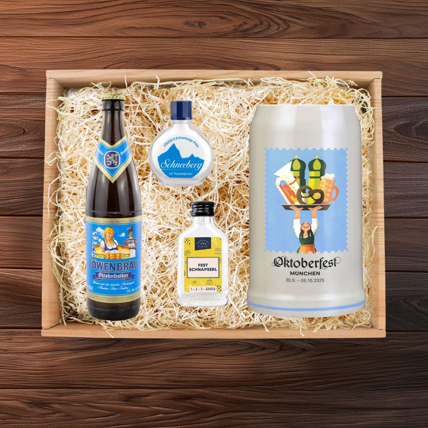 Oktoberfest-Box Offizieller Wiesnkrug mit Löwenbräu Bier, Schnaps und Erfrischungs-Prise in Holzkiste.