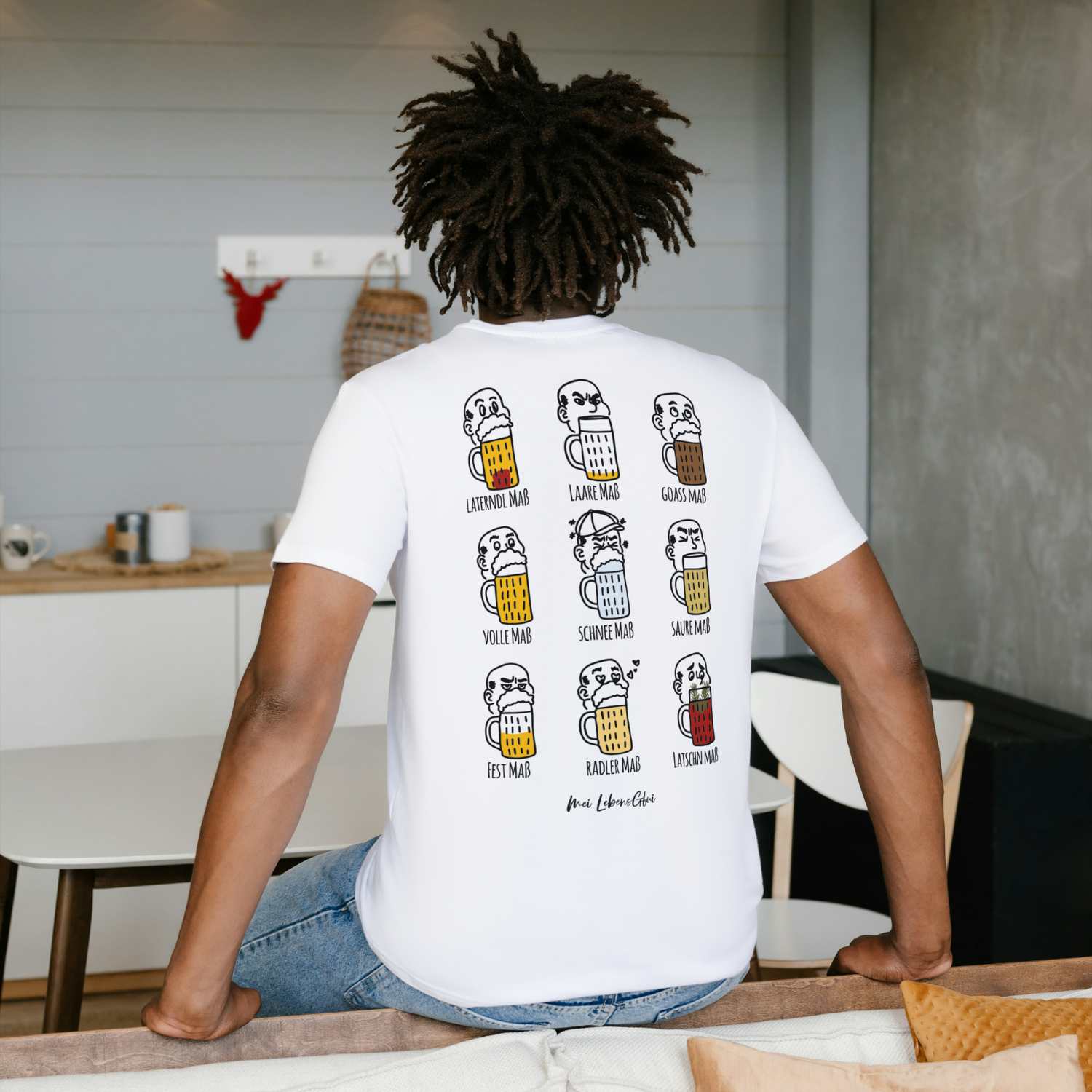 Herren Bier T-Shirt Pack Maß mit neun humorvollen Bierkrug-Illustrationen auf dem Rücken, bayerische Sprüche.