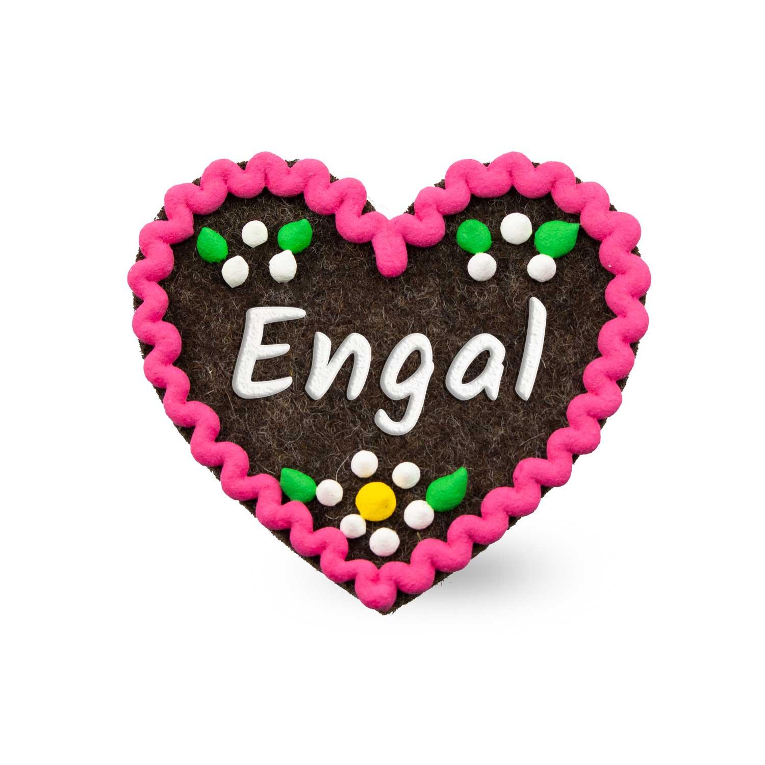 Brauner Filzherz-Anstecker "Engal" mit pinkem Rand, bayerischem Edelweiß und grünen Blättern.