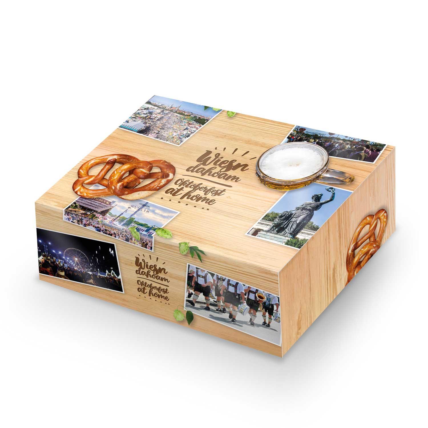 Oktoberfest-Box "Weißwurschtfrühstück" mit Holzoptik, Brezeln und bayerischen Motiven für festliche Stimmung.