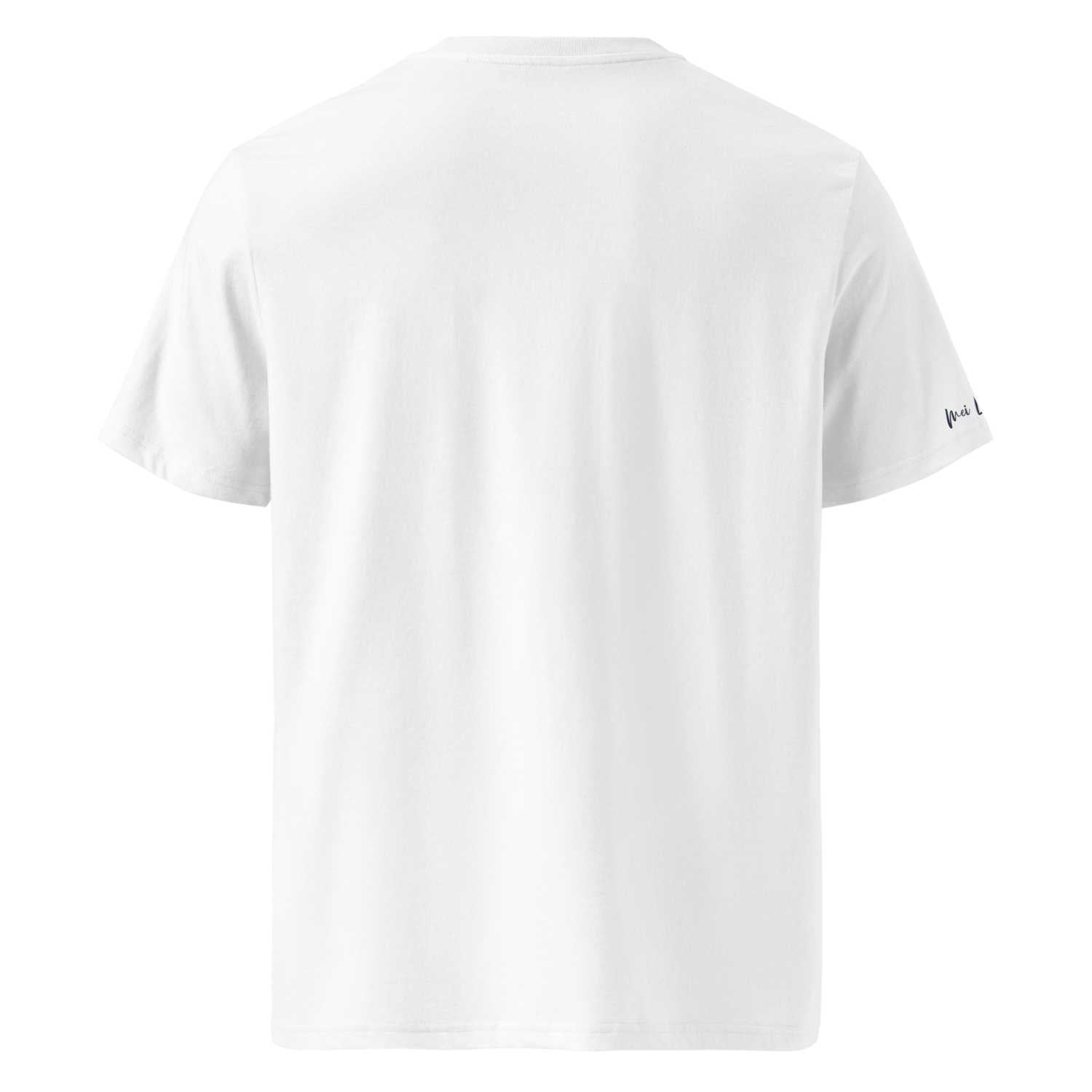 Rückenansicht des weißen Herren T-Shirts Bring ma no a Hoibe mit kleinem Logo-Detail am Ärmel.