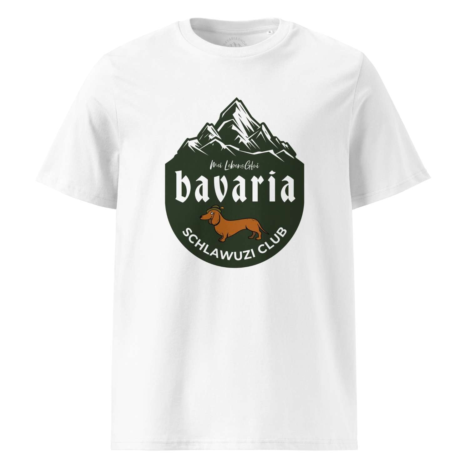 Weißes Herren T-Shirt Bavaria Schlawuzi Club mit grüner Gebirgslandschaft und Dackel-Logo.
