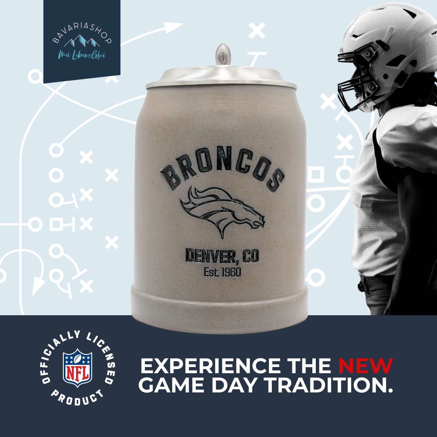 Grauer NFL PREMIUM Teamkrug Denver Broncos mit Zinndeckel und Logo vor Hintergrund mit Footballspieler.