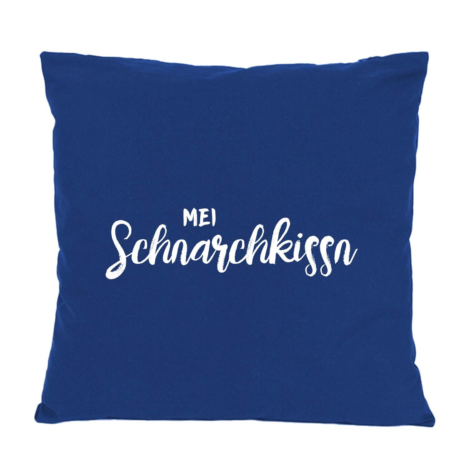 Dunkelblaues Kissen Mei Schnarchkissn mit weißem, verschnörkeltem Schriftzug auf weichem Baumwollstoff.