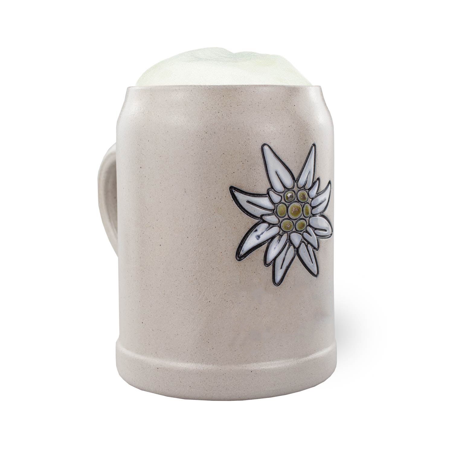 PREMIUM Bierkrug Edelweiß aus grauem Steinzeug mit Alpenblumen-Relief und Henkel, gefüllt mit goldgelbem Bier und Schaumkrone.