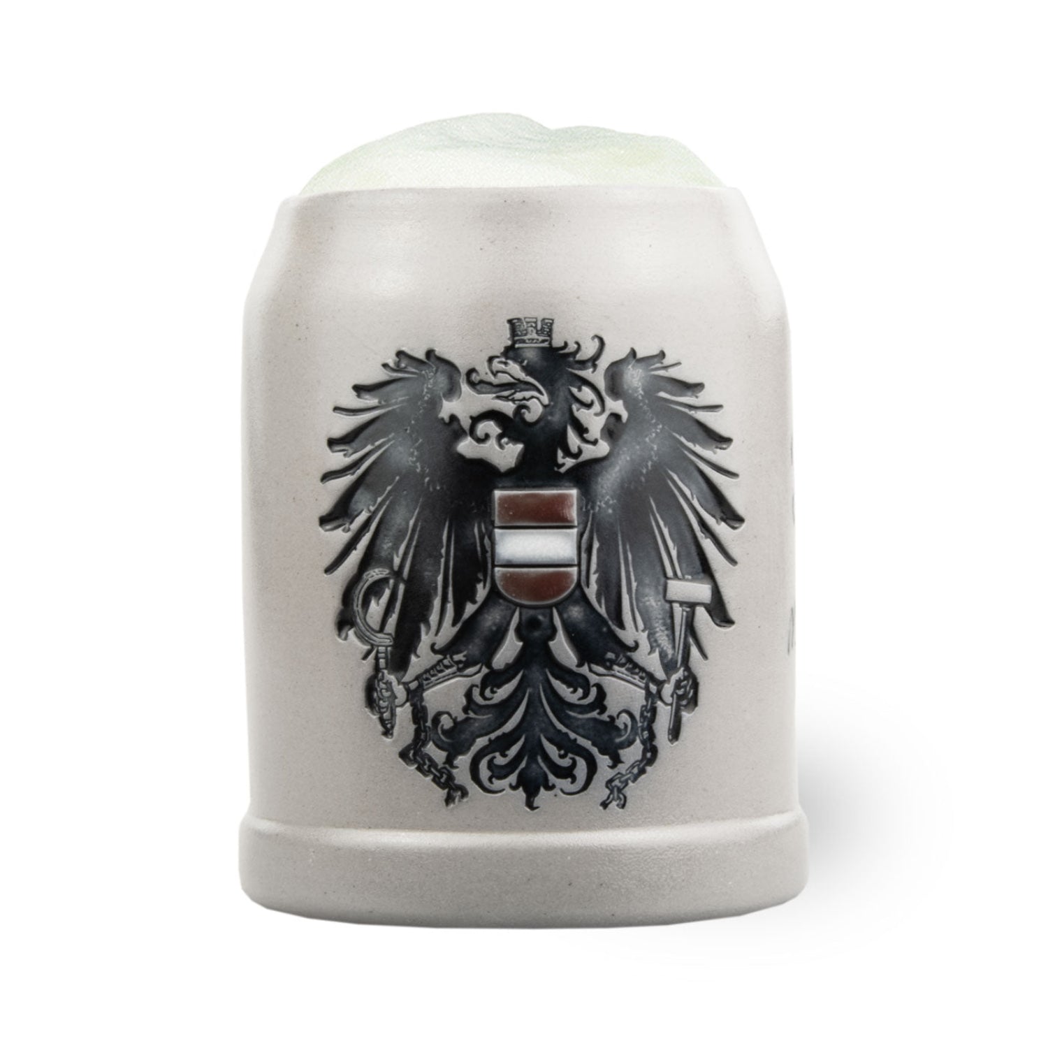 PREMIUM Bierkrug Austria mit erhabenem österreichischem Wappen auf Steingut, gefüllt mit Schaum.