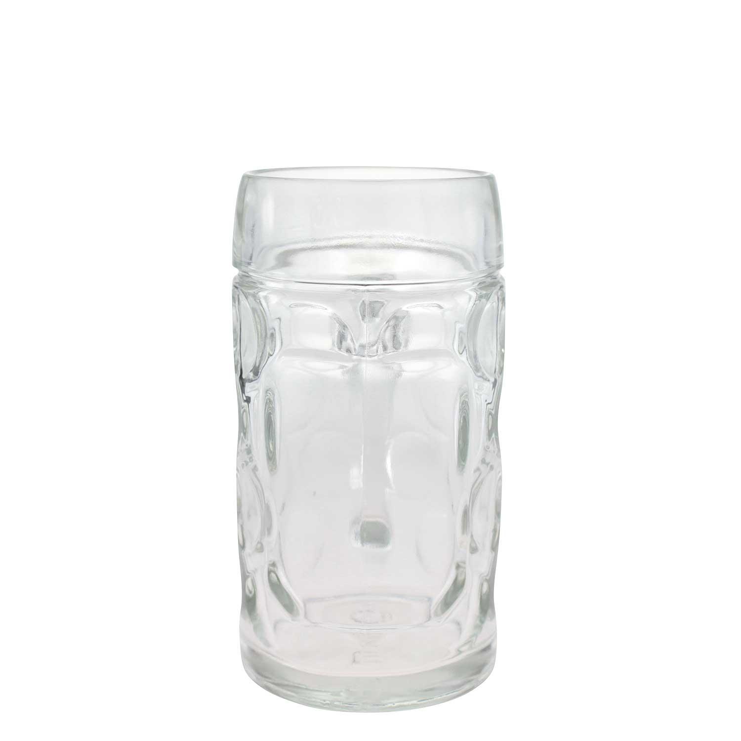Leerer traditioneller Maßkrug aus Glas mit Noppenstruktur, ohne Henkel, für Getränke.